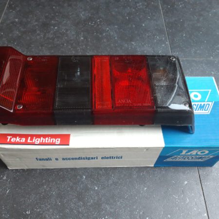 Lancia Y10 Tail light Achterlicht Altissimo