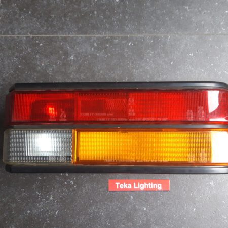 Mazda 323 BF Envoy Tail light Rücklicht Stanley 0436809