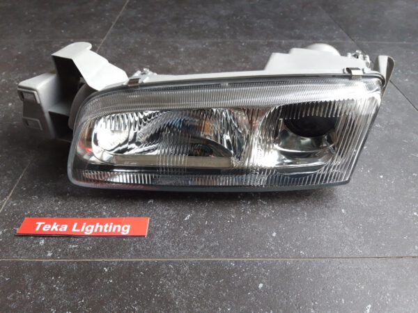 Mazda 626 IV Headlight Koplamp TYC 203111