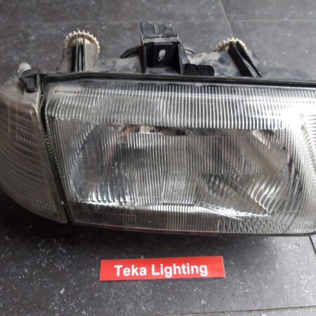 VW Caddy II Headlight