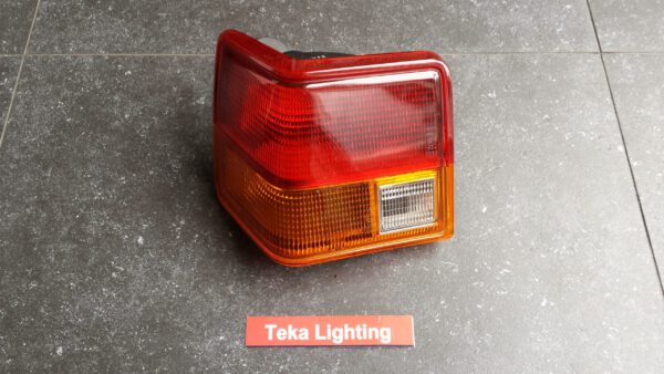 Mitsubishi Galant Super Estate Tail light Achterlicht Koito 22037231