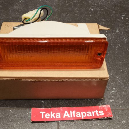 Nissan Bluebird Indicator Lucid 212-1616