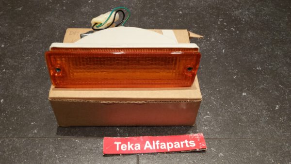 Nissan Bluebird Indicator Lucid 212-1616