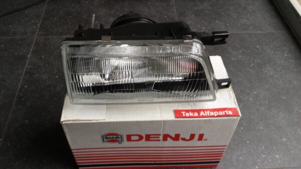 Nissan Pulsar Cherry Sunny Headlight Koplamp Denji NS713