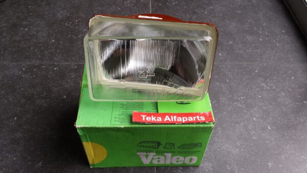 Seat Fura II Headlight Valeo I061763