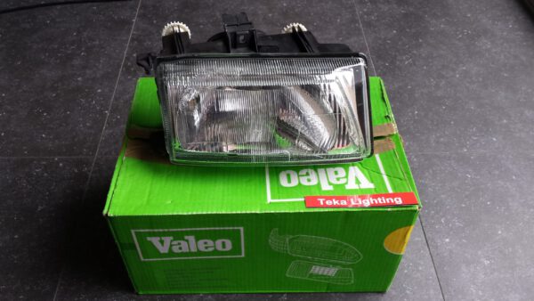 Seat Ibiza II Headlight Valeo 085175