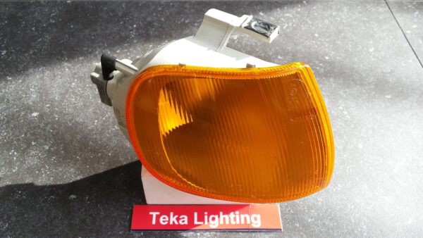 VW Polo 6N / Knipperlicht / Indicator Hella 962832