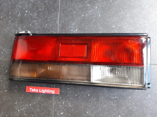 Mazda 323 BG Achterlicht Tail light Rear Lamp Rücklicht 0-216-1915 Left