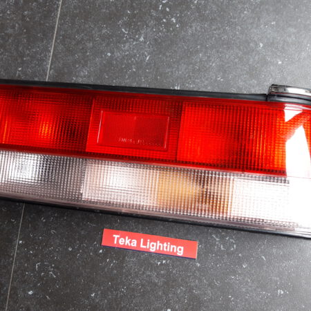 Mazda 323 BF Achterlicht Tail light Rear Lamp Rücklicht FJC FM1243 Right