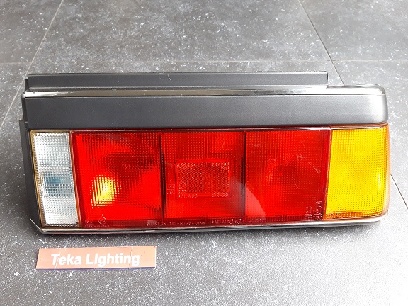 Mitsubishi Tredia / 1982-1989 / Rücklicht / Tail light / Feu Arrière