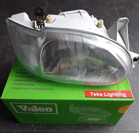 Ford Escort MK6 / 1995 - 2001 / Koplamp / Scheinwerfer / Headlight / Phare / Valeo