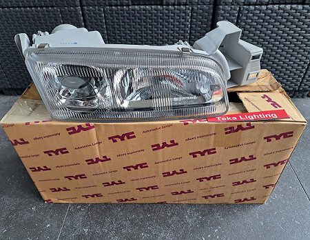 Mazda 626 IV / 1991-1997 / Koplamp / Scheinwerfer / Headlight / Phare / TYC 20-3110