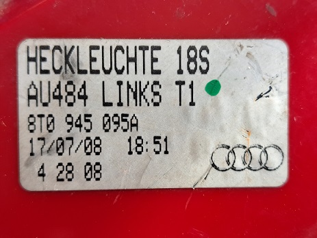 Audi A5 B8 / Achterlicht / Outer Tail light / Feu Arrière / 8T0 945 095A / Links / Left / Gauche /