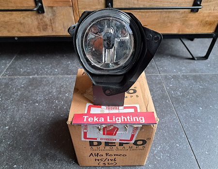 Alfa Romeo 145/146 / Nebelscheinwerfer / Fog Light / Depo 661-2007N / Van Wezel 0143995 / Links