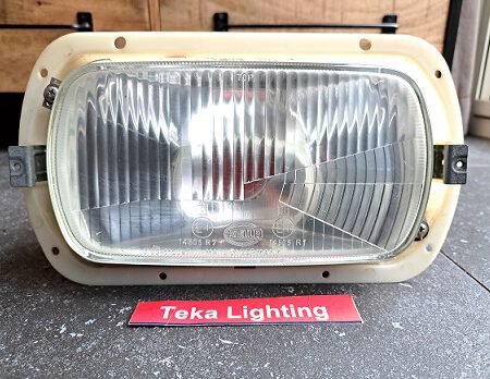 Saab 96 / Koplamp / Scheinwerfer / Headlight / Phare / Strålkastare / Hella 0 03-112097