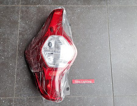 Dacia Lodgy (JS_) / Achterlicht / Rücklicht / Tail light / Feu Arrière / Marstech 511246