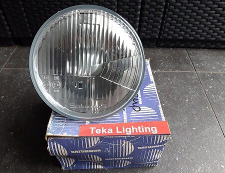 Opel Kadett / Koplamp / Scheinwerfer / Headlight / Phare / Saturnus