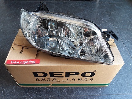 Mazda 323 F VI BJ / 2001 - 2003 / Koplamp / Scheinwerfer / Headlight / Phare / Depo 216-1144R-LD-EM