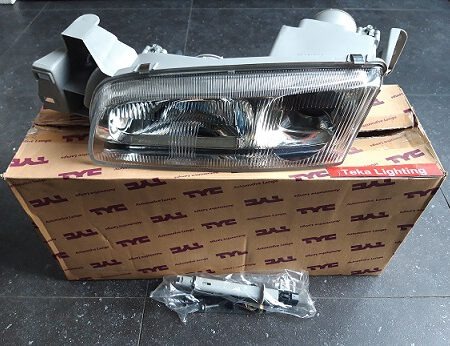 Mazda 626 IV GE / 1991-1997 / Koplamp / Scheinwerfer / Headlight / Phare / TYC 20-3111