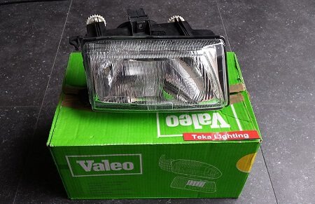 Seat Ibiza II / Seat Cordoba / Seat Inca / Koplamp / Scheinwerfer / Headlight / Phare / Valeo 085175
