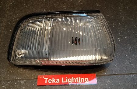 Toyota Corolla 1988 → / Stadslicht / Standlicht / Corner Light / Feu de position / Depo 01-212-1556R-C / Rechts