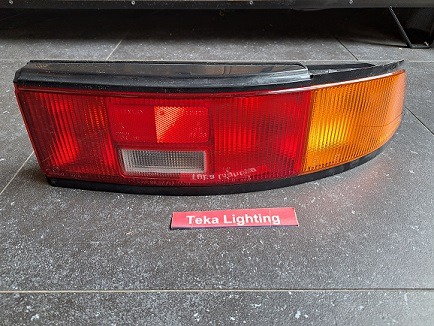 Mazda 323F BG / Achterlicht / Rücklicht / Tail Light / Feu Arrière / Stanley 043-1321r / Rechts