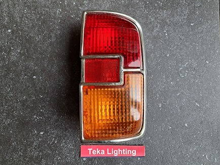 Mazda 808 Wagon / Achterlicht / Rücklicht / Tail Light / Feu Arrière / Stanley 043-5071R / Stanley 070-0222 Japan