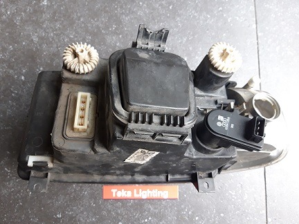 Volkswagen Caddy II 9K9A / Koplamp / Scheinwerfer / Headlight / Phare