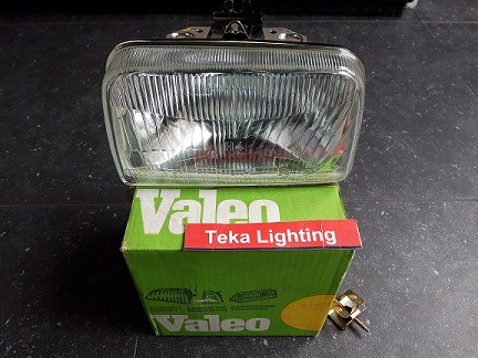 Ford Fiesta MK1 / Koplamp / Scheinwerfer / Headlight / Phare / Valeo 029441 / 67600879 / Links