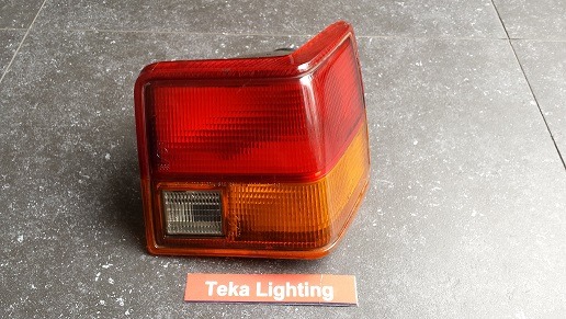Mitsubishi Galant Super Estate / A131 3rd Generation / 1977-1980 / Rücklicht / Tail light / Feu Arrière / Koito 220-37231 / Rechts