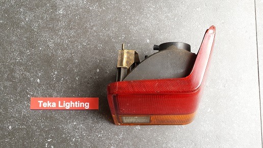 Mitsubishi Galant Super Estate / A131 3rd Generation / 1977-1980 / Rücklicht / Tail light / Feu Arrière / Koito 220-37231 / Rechts