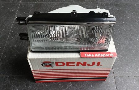 Nissan Bluebird / Koplamp / Scheinwerfer / Headlight / Phare / Denji DL7041 2 / Links
