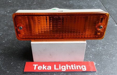 Nissan Micra K10 / Knipperlicht / Blinker / Indicator / Clignotant / Owl DS-8711 R / Rechts