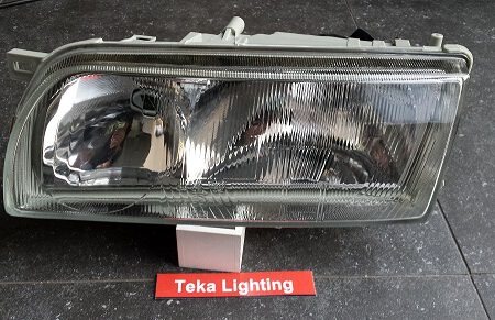 Nissan Primera P10 / Koplamp / Scheinwerfer / Headlight / Phare / DJAuto MNS341-G1L2 / Links
