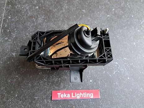 Opel Omega B (V94) / Mistlamp / Mistlicht /Nebelscheinwerfer / Fog Light / Antibrouillard / Magneti Marelli LAA531 712362401129 / Rechts