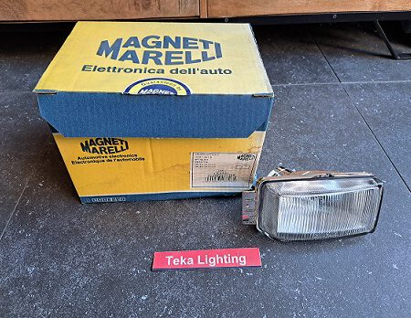 Opel Omega B / Mistlamp / Mistlicht / Nebelscheinwerfer / Fog Light / Antibrouillard / Magneti Marelli LAA541 712362421129 / Rechts