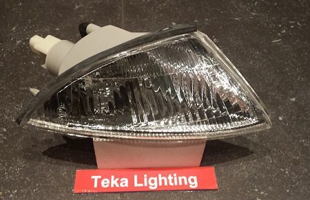 Mitsubishi Carisma / Knipperlicht / Blinker / Indicator / Clignotant / TYC 18-5147 / Rechts