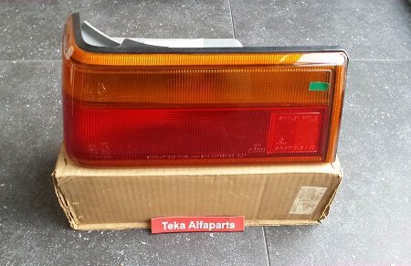 Mitsubishi Lancer Champ / Achterlicht / Rücklicht / Tail light / Feu Arrière / Stanley 043-7146L / Links