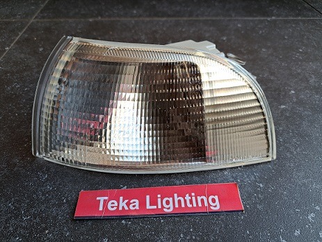 Fiat Punto I Hatchback (176) / Knipperlicht / Blinker / Turn Signal Indicator / Clignotant / Magneti Marelli LLB172 712364911129 / Links