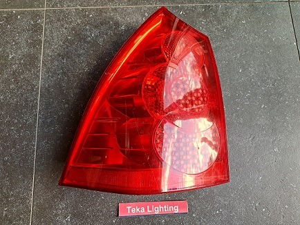 Peugeot 307 (3E) (3H) / Achterlicht / Rücklicht / Tail light / Feu Arrière / 11-B866B / Links
