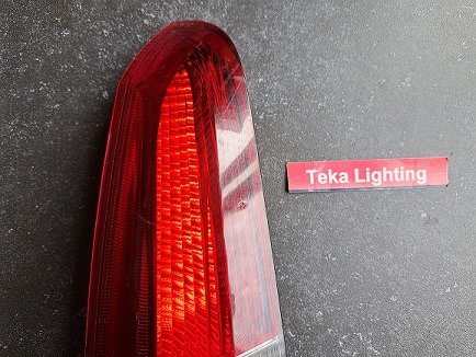 Volvo V70 II / Volvo XC70 / Achterlicht / Rücklicht / Tail light / Feu Arrière / Hella 152848 / Links